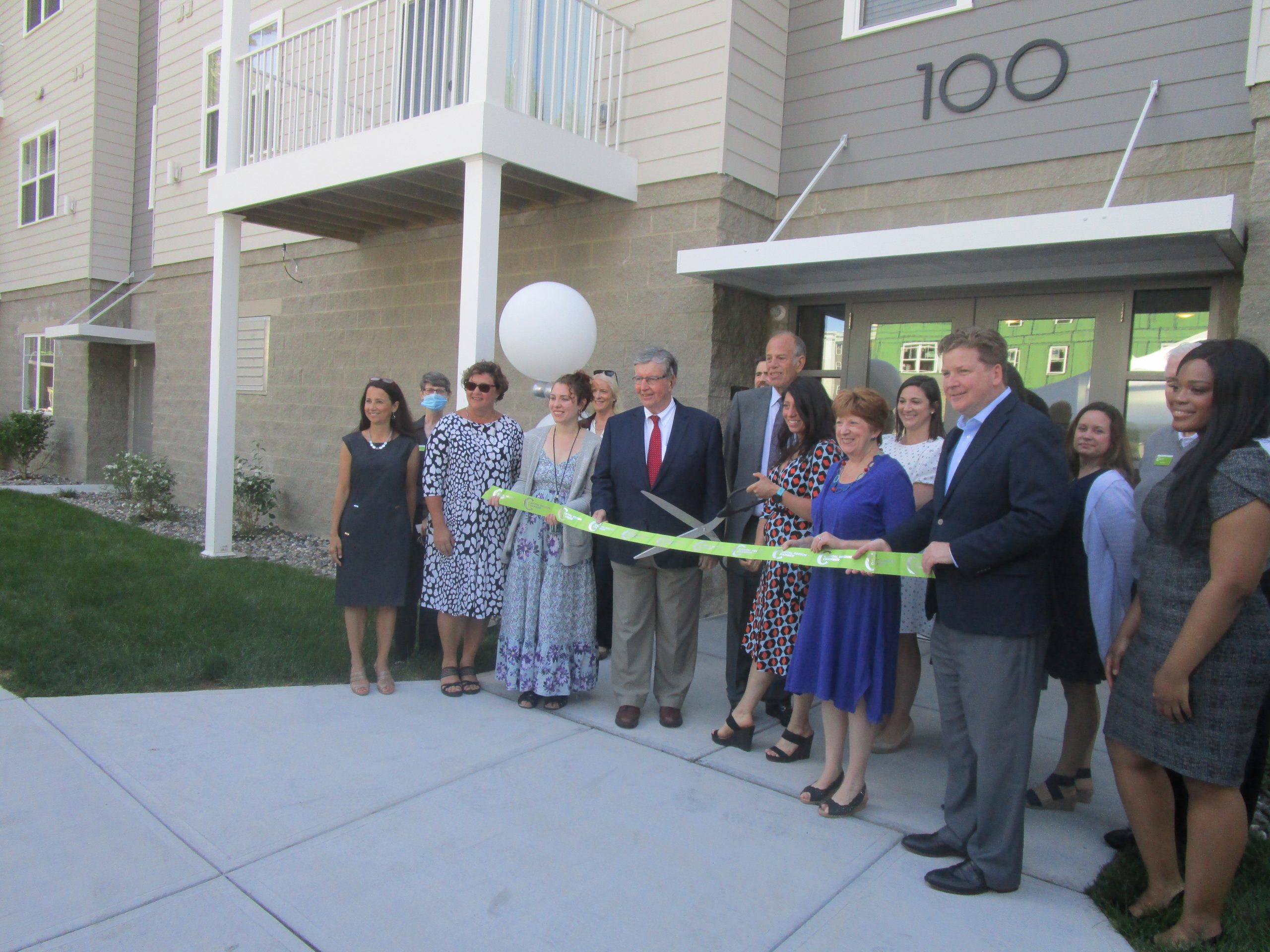 Landmark Albany Apartment Community To Albany As Part of 56